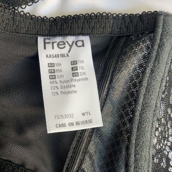 Freya Expression Plunge Bra Black Lace 32H - Picture 4 of 4